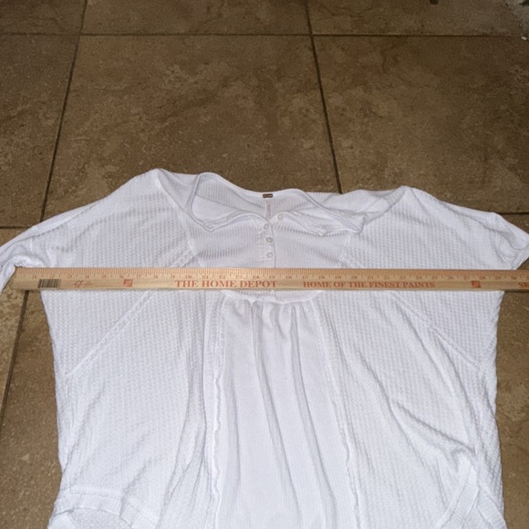 Free People Leo Henley Ivory Waffle Thermal Knit Top OVERSIZED X small - Picture 6 of 7